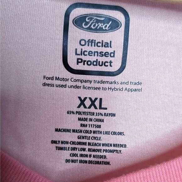 Ford Motor Company T-Shirt V-Neck Pink "The Classic Mustang" Size XXL - Picture 3 of 3